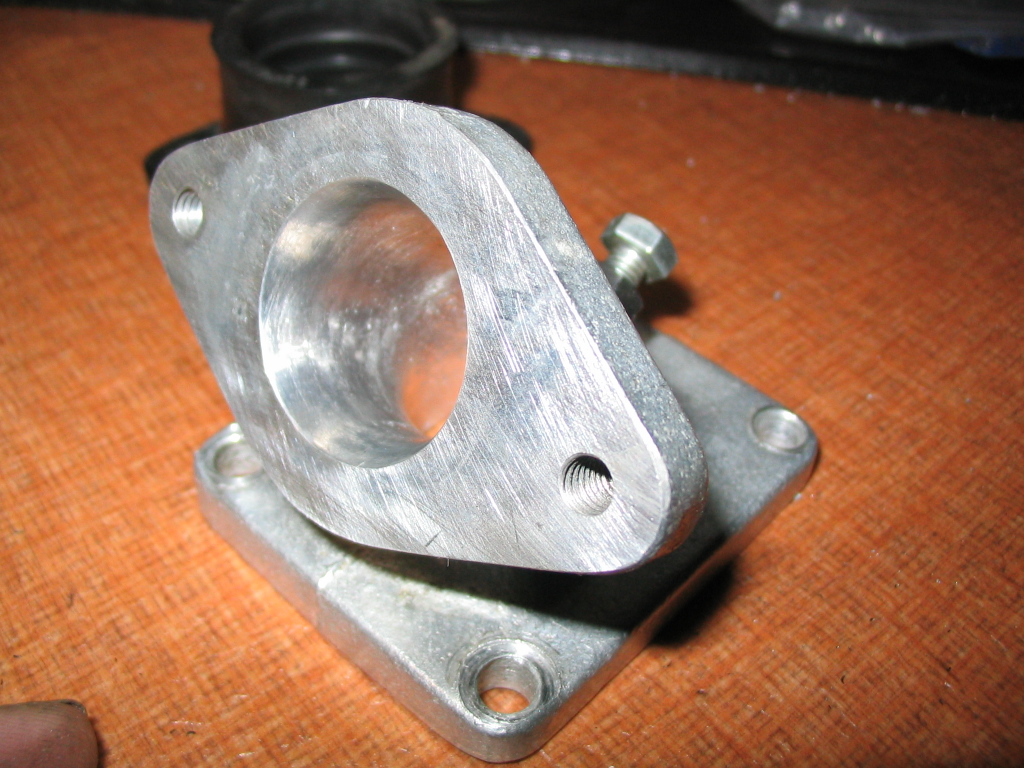 �C���}�j���H