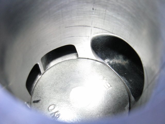 �Œ���x�̊ɂ����H�C���̂�